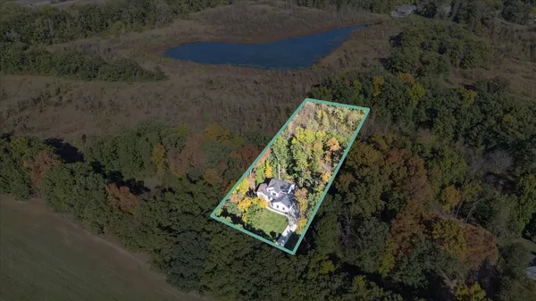 $539,000 | 3739 Lake Bluff Drive, Grass Lake, MI 49240