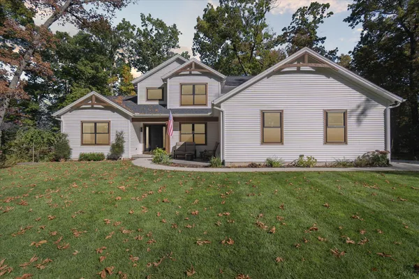 $539,000 | 3739 Lake Bluff Drive, Grass Lake, MI 49240