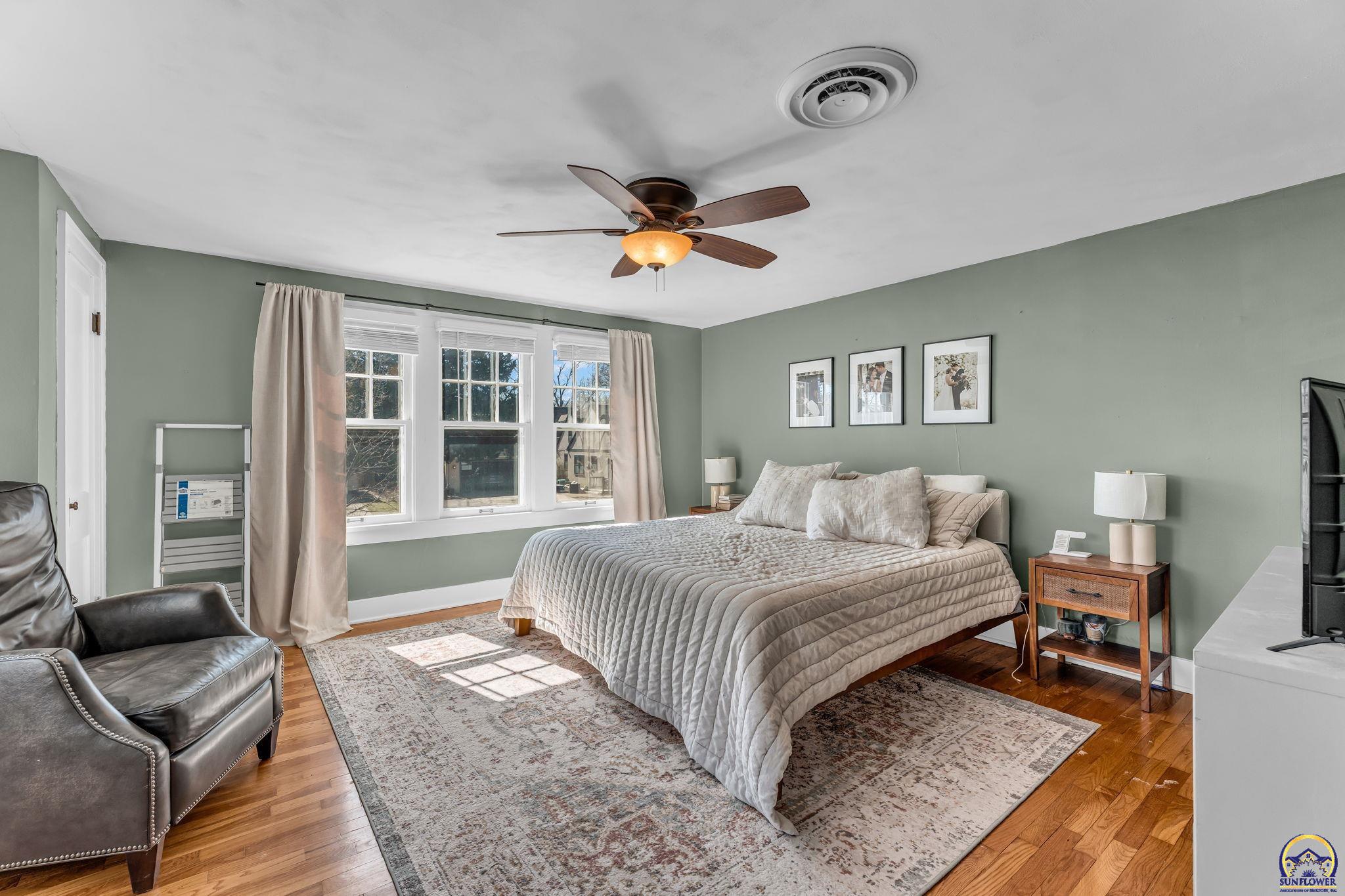 2716 Southwest 13th Street Topeka, KS 66604 - Photo 26 of 41