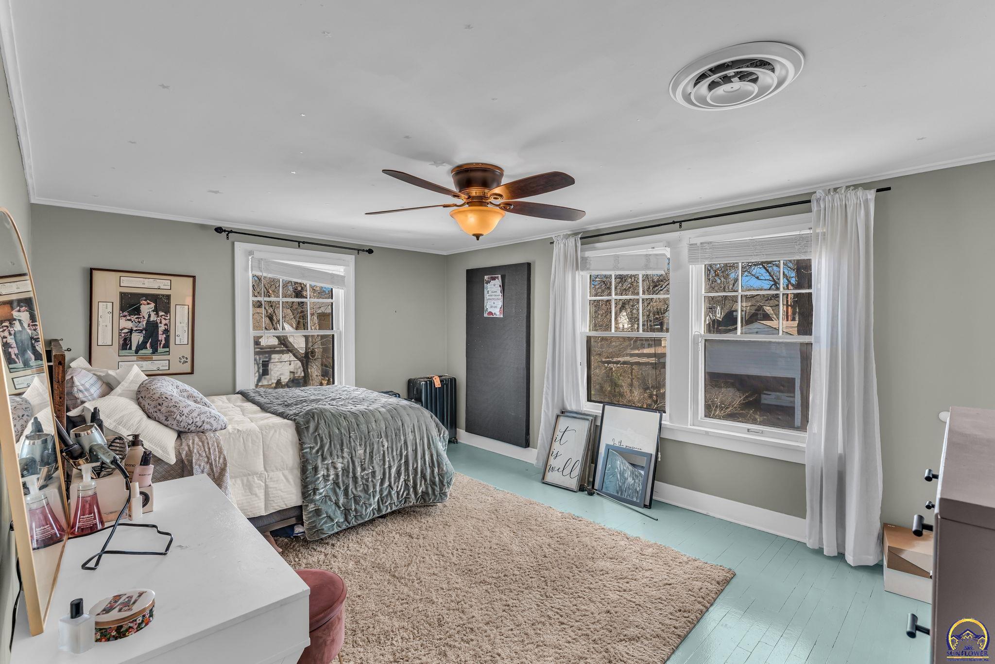 2716 Southwest 13th Street Topeka, KS 66604 - Photo 29 of 41