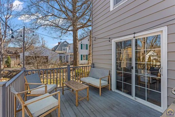 $299,900 | 2716 Southwest 13th Street, Topeka, KS 66604