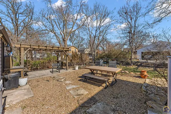 $299,900 | 2716 Southwest 13th Street, Topeka, KS 66604