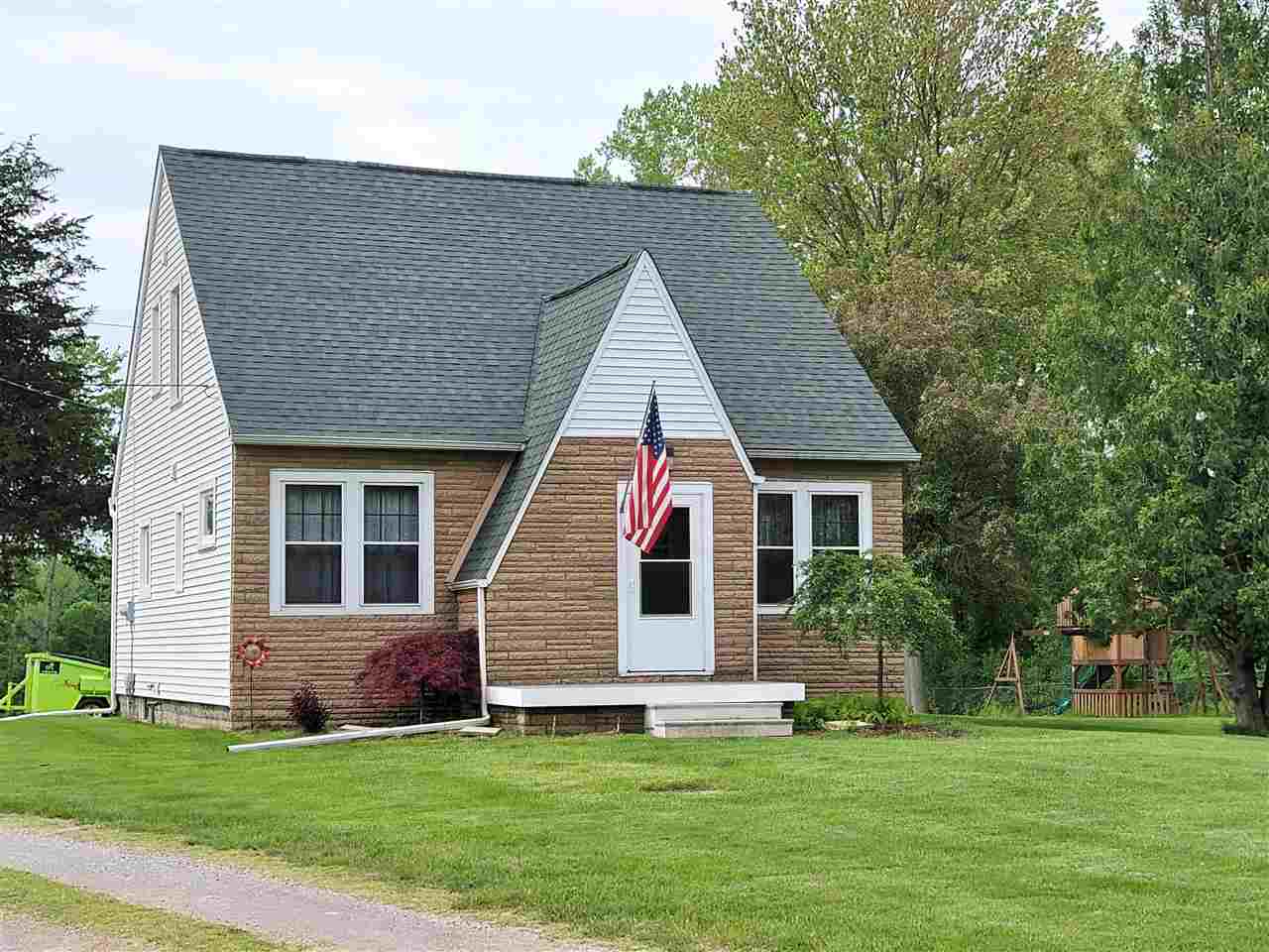 4824 Baker Road Bridgeport, MI 48722 - Photo 2 of 44