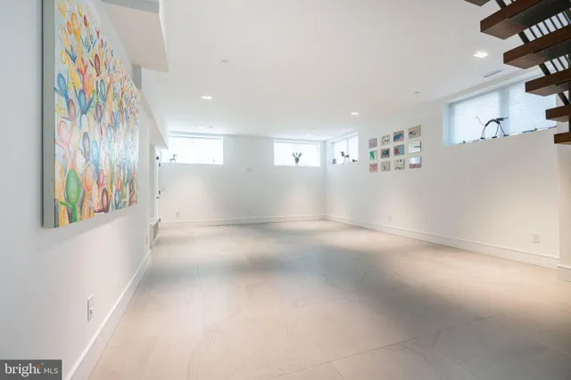 a view of a street with building