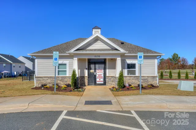 a view of a house with a entertaining space