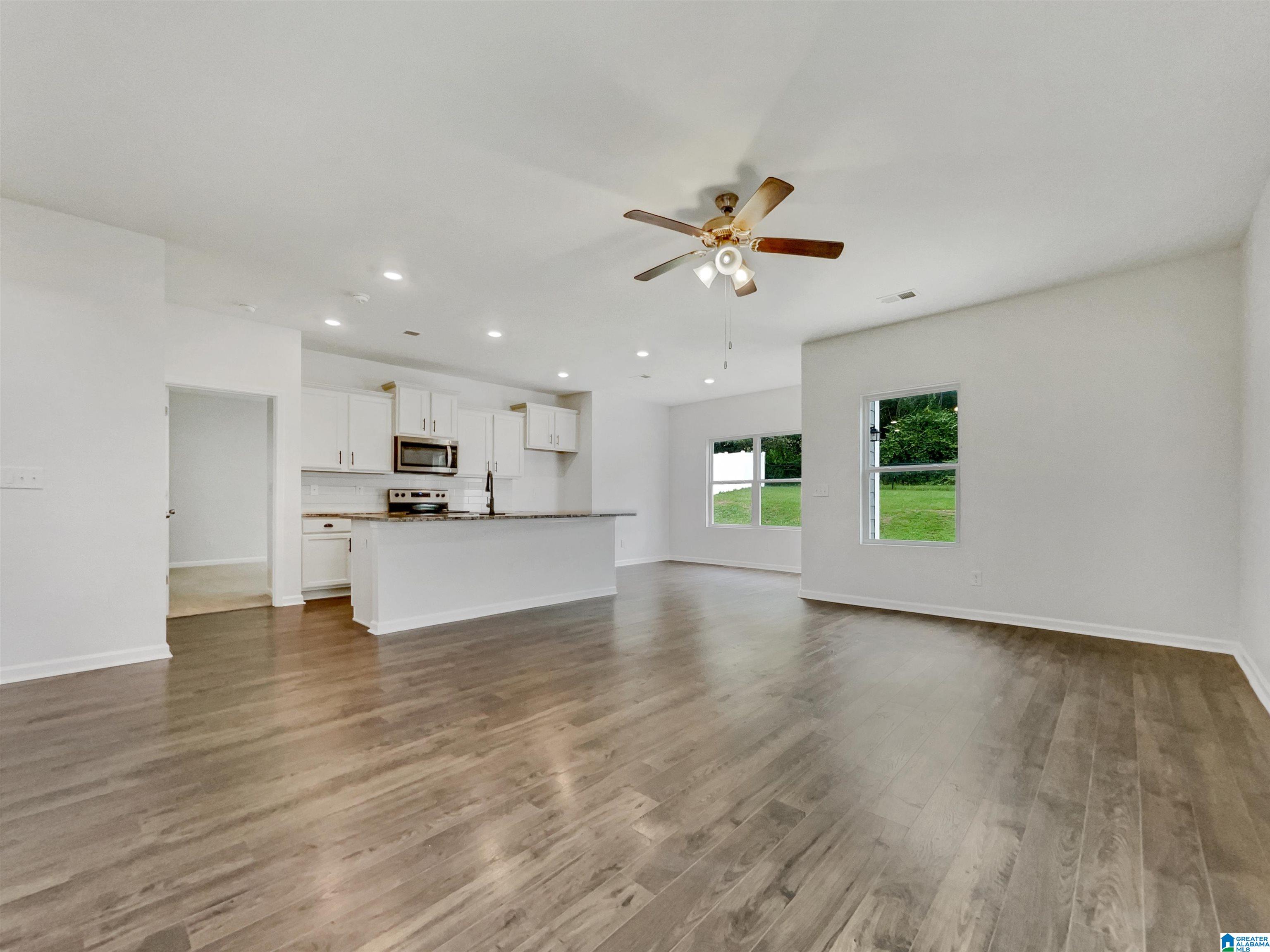 1043 Flyway View Lane Alabaster, AL 35007 - Photo 12 of 22
