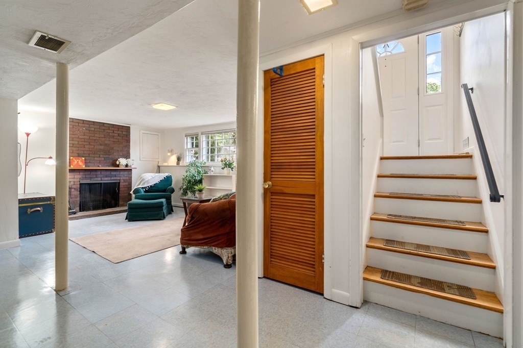 78 Devon Road Norwood, MA 02062 - Photo 21 of 32 Gallery Image 21