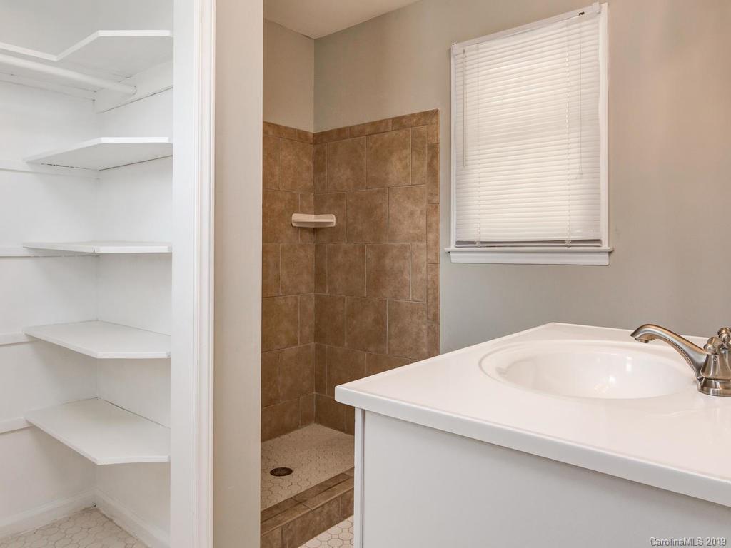 309 Rosscraggon Road Arden, NC 28704 - Photo 13 of 22 Gallery Image 13