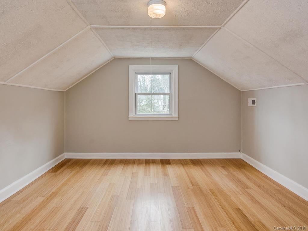 309 Rosscraggon Road Arden, NC 28704 - Photo 14 of 22 Gallery Image 14