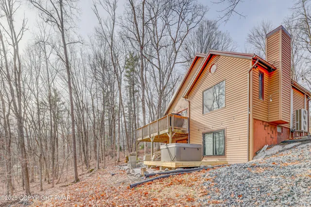 $499,000 | 2463 Larkspur Drive, Stroudsburg, PA 18360