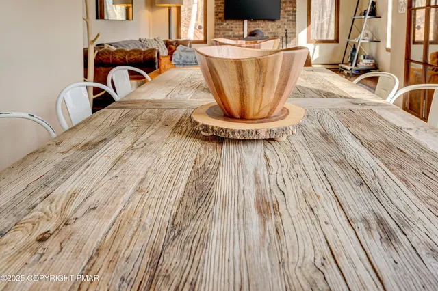 $499,000 | 2463 Larkspur Drive, Stroudsburg, PA 18360