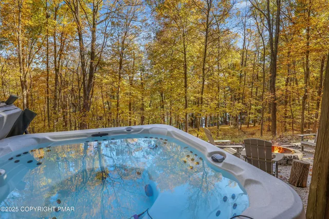 $499,000 | 2463 Larkspur Drive, Stroudsburg, PA 18360