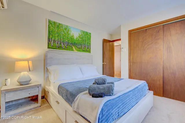 $499,000 | 2463 Larkspur Drive, Stroudsburg, PA 18360