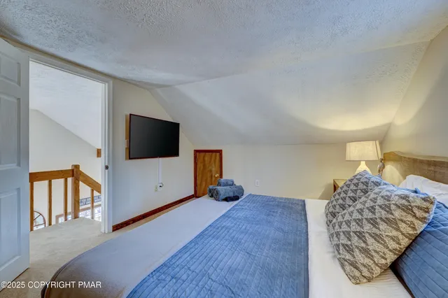 $499,000 | 2463 Larkspur Drive, Stroudsburg, PA 18360