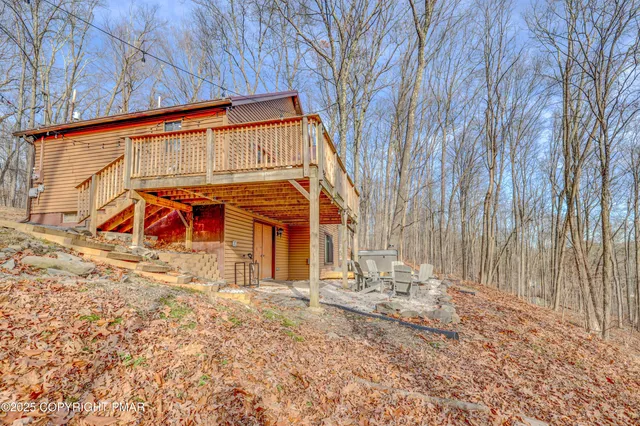 $499,000 | 2463 Larkspur Drive, Stroudsburg, PA 18360