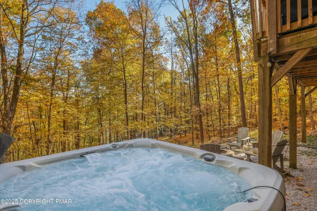 $499,000 | 2463 Larkspur Drive, Stroudsburg, PA 18360