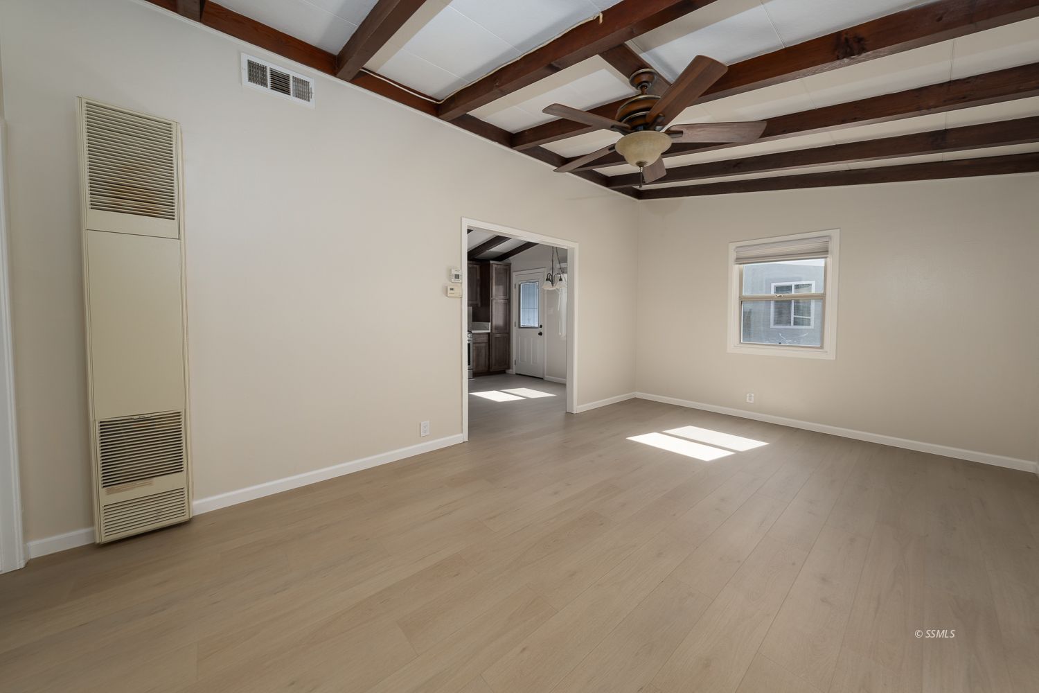 424 North Norma Street Ridgecrest, CA 93555 - Photo 2 of 27 a view of empty room