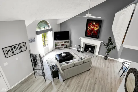 $229,900 | 9394 Golden Leaf Way, Indianapolis, IN 46260