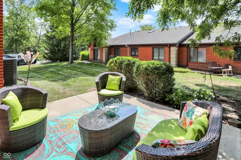 $229,900 | 9394 Golden Leaf Way, Indianapolis, IN 46260