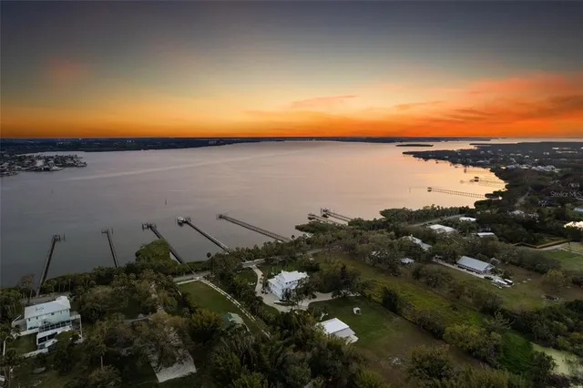 $15,000 | 450 Bayshore Drive, Terra Ceia, FL 34250