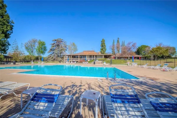 $659,000 | 13624 La Jolla Circle, Unit H, La Mirada, CA 90638