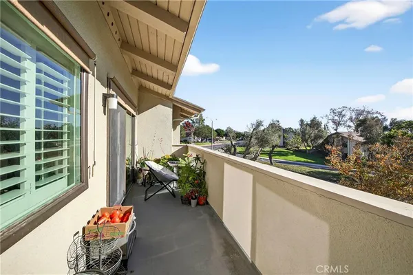 $659,000 | 13624 La Jolla Circle, Unit H, La Mirada, CA 90638