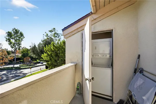 $659,000 | 13624 La Jolla Circle, Unit H, La Mirada, CA 90638