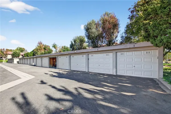 $659,000 | 13624 La Jolla Circle, Unit H, La Mirada, CA 90638