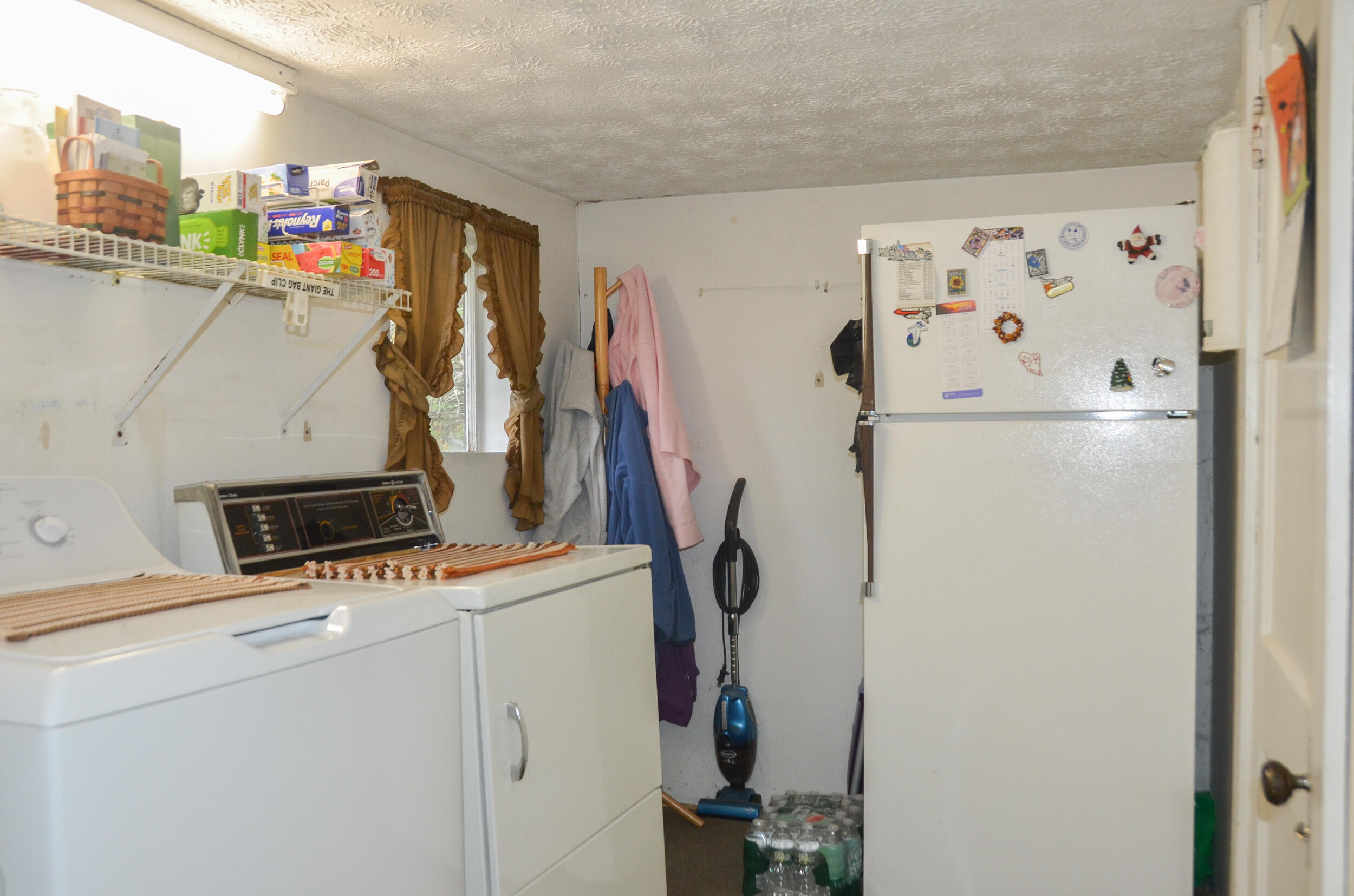 87 Middle Road Augusta, ME 04330 - Photo 11 of 63 Laundry Room