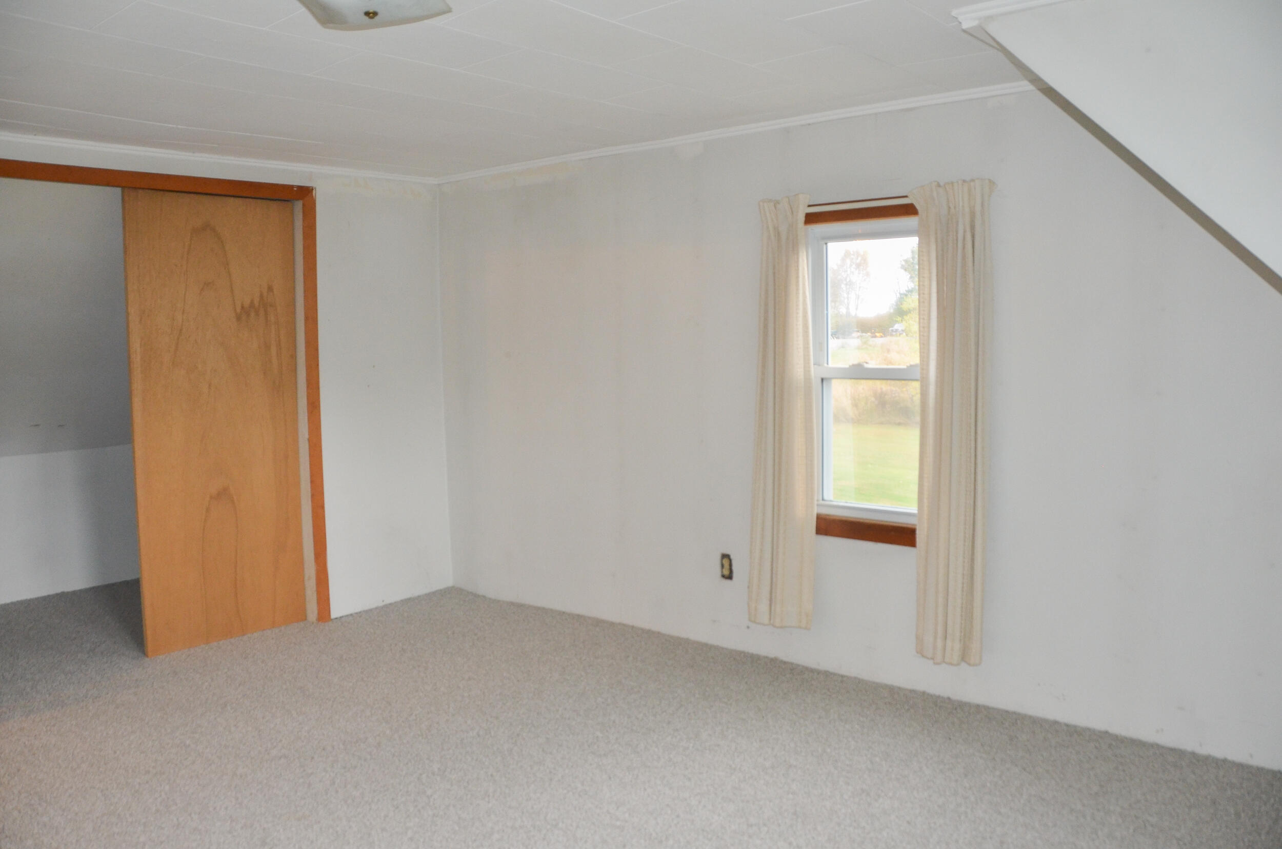 87 Middle Road Augusta, ME 04330 - Photo 37 of 63 Bedroom 2