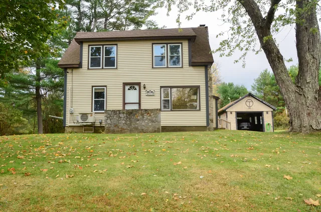 $324,900 | 87 Middle Road, Augusta, ME 04330