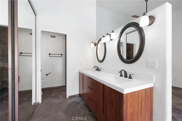 $899,000 | 25377 Fortuna Drive, Valencia, CA 91355