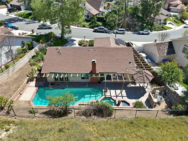$899,000 | 25377 Fortuna Drive, Valencia, CA 91355
