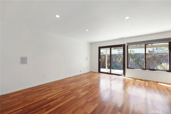 $899,000 | 25377 Fortuna Drive, Valencia, CA 91355