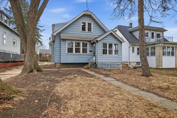 $220,000 | 2473 North 57th Street, Milwaukee, WI 53210