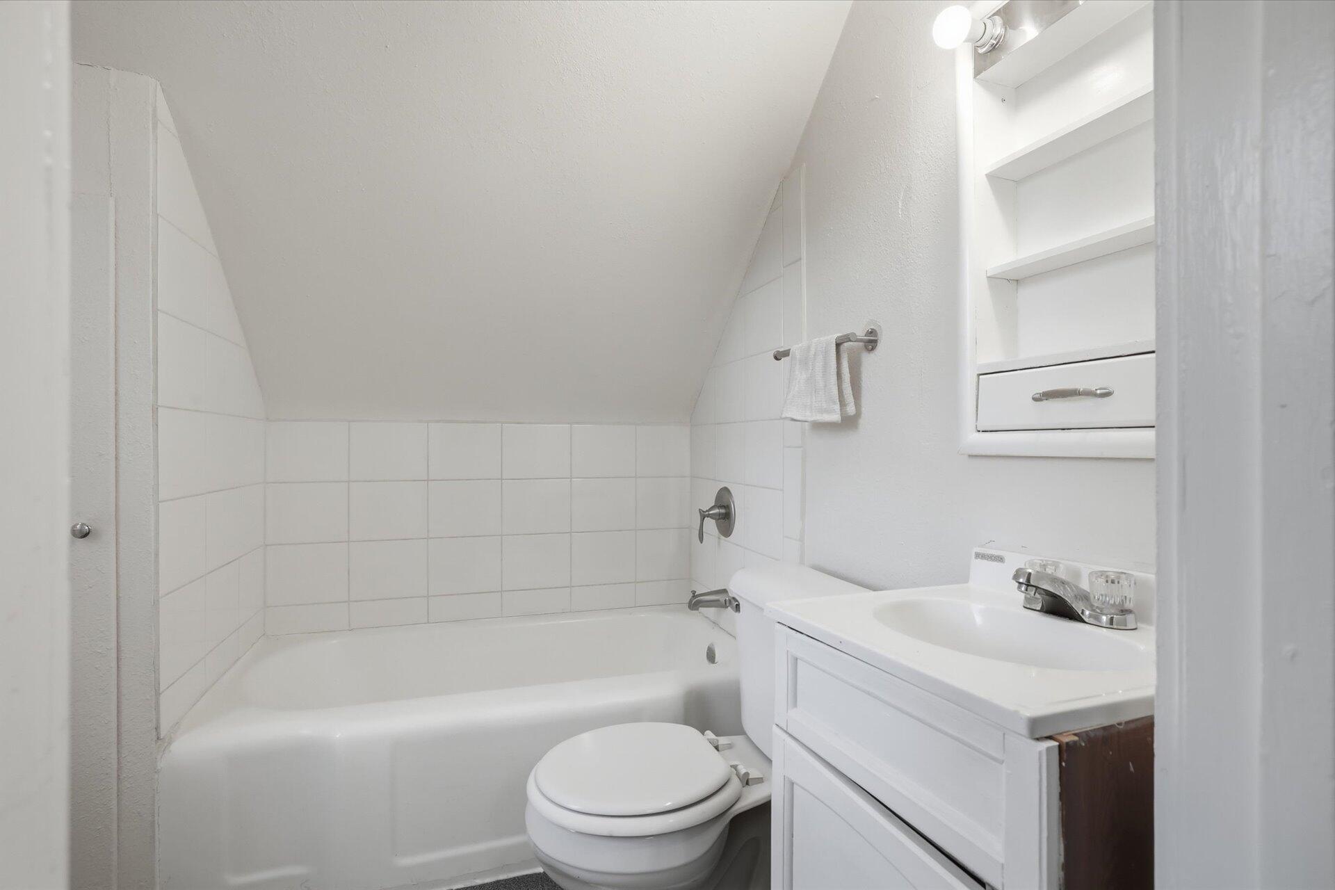 2473 North 57th Street Milwaukee, WI 53210 - Photo 19 of 25 20 Primary Ensuite Bathroom
