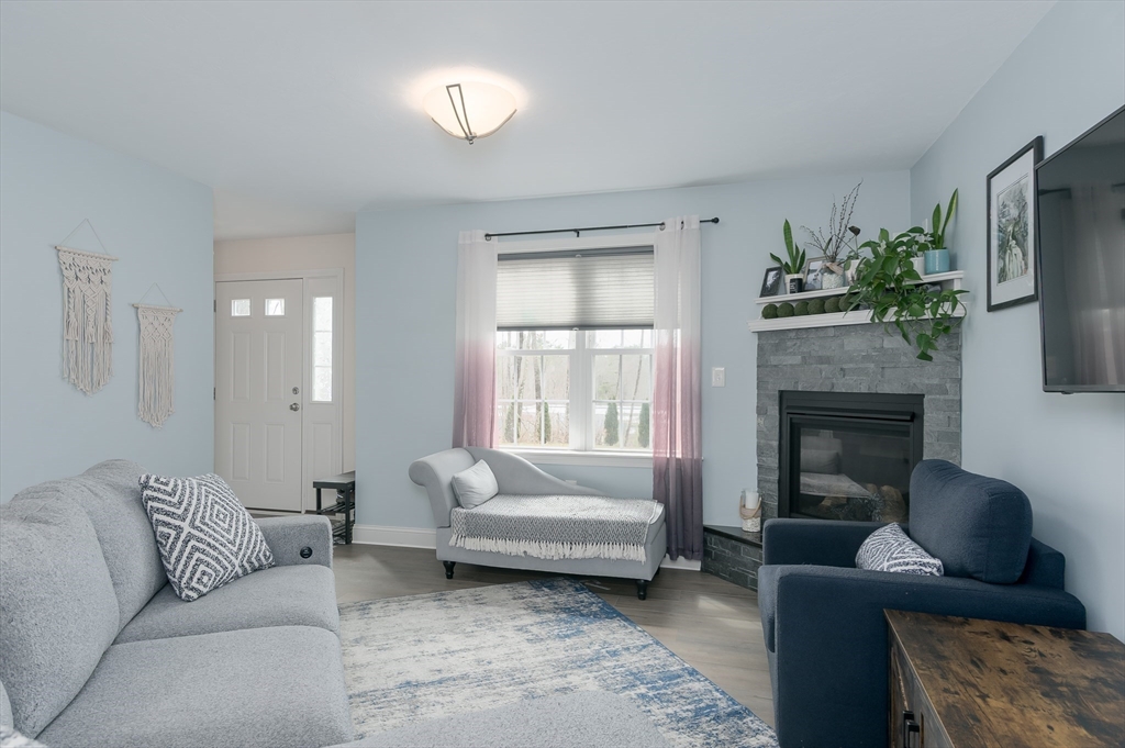 236 Barre Paxton Road, Unit 236 Rutland, MA 01543 - Photo 5 of 36