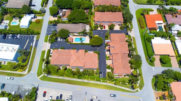$4,500 | 1998 Northeast 7th Street, Unit 104, Deerfield Beach, FL 33441