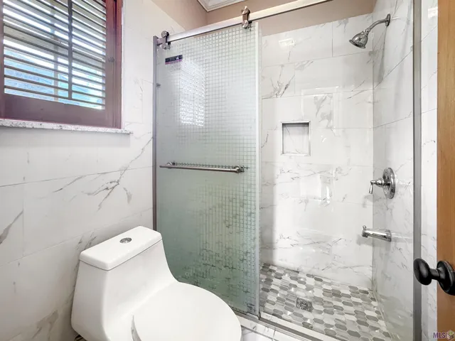 $300,000 | 20359 Lynda Lane, Springfield, LA 70462