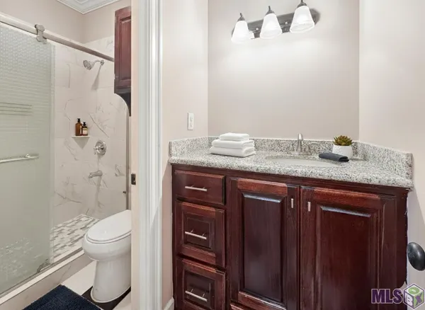 $300,000 | 20359 Lynda Lane, Springfield, LA 70462