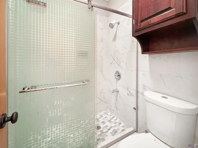 $300,000 | 20359 Lynda Lane, Springfield, LA 70462