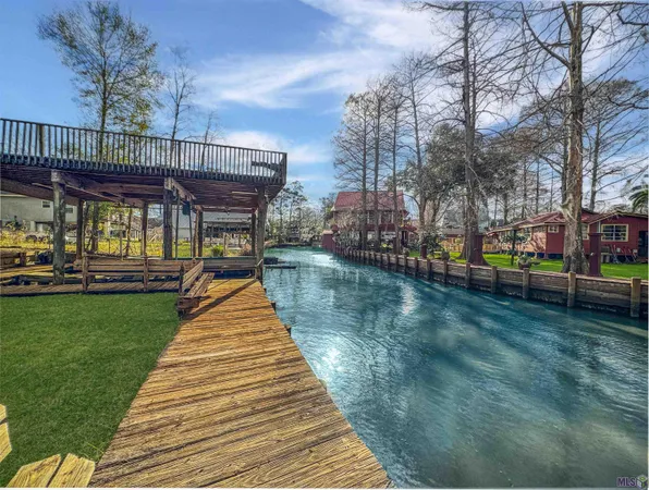 $300,000 | 20359 Lynda Lane, Springfield, LA 70462