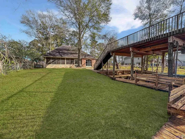 $300,000 | 20359 Lynda Lane, Springfield, LA 70462