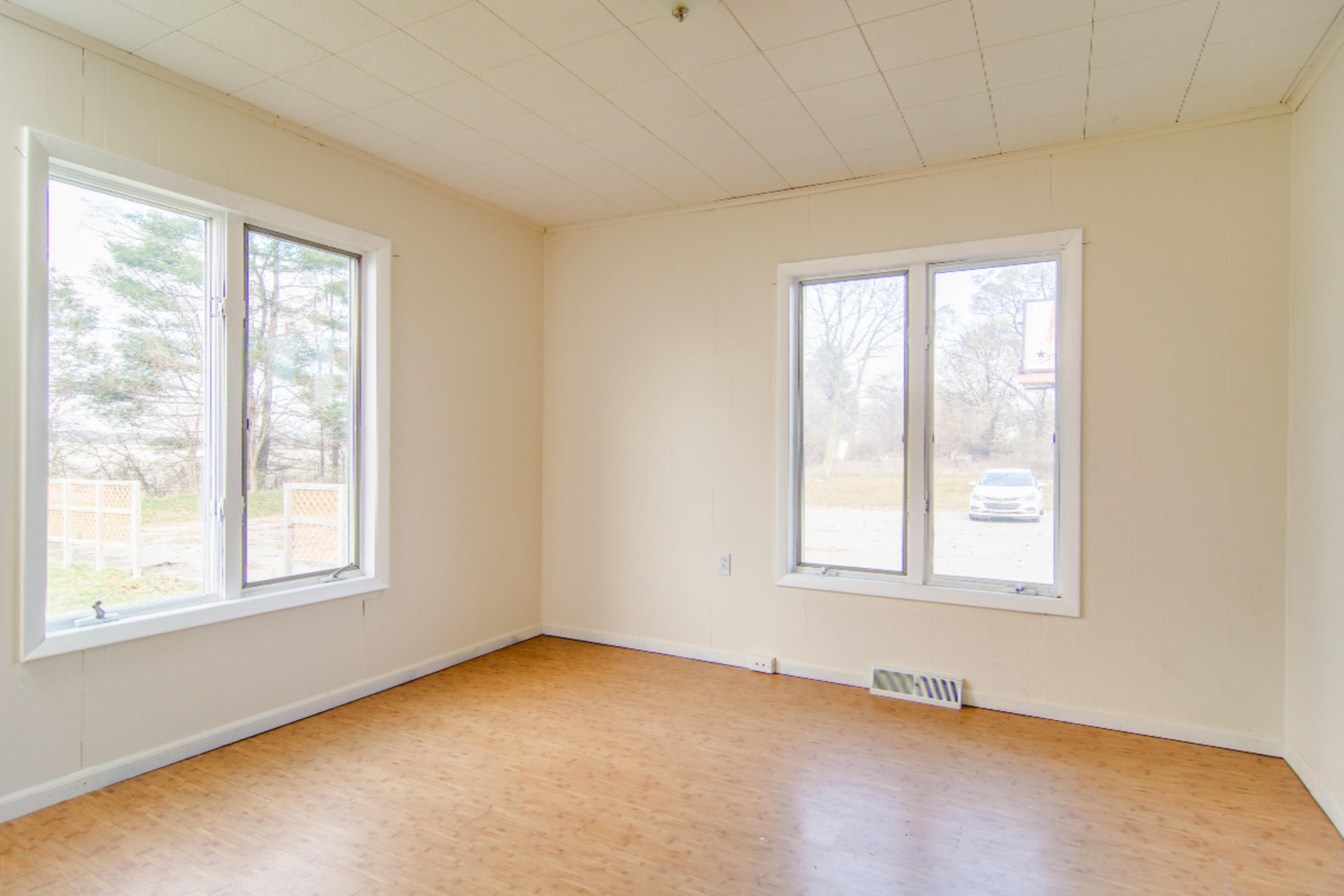 3828 South State Road Ionia, MI 48846 - Photo 19 of 46 _DSC7334Enfused
