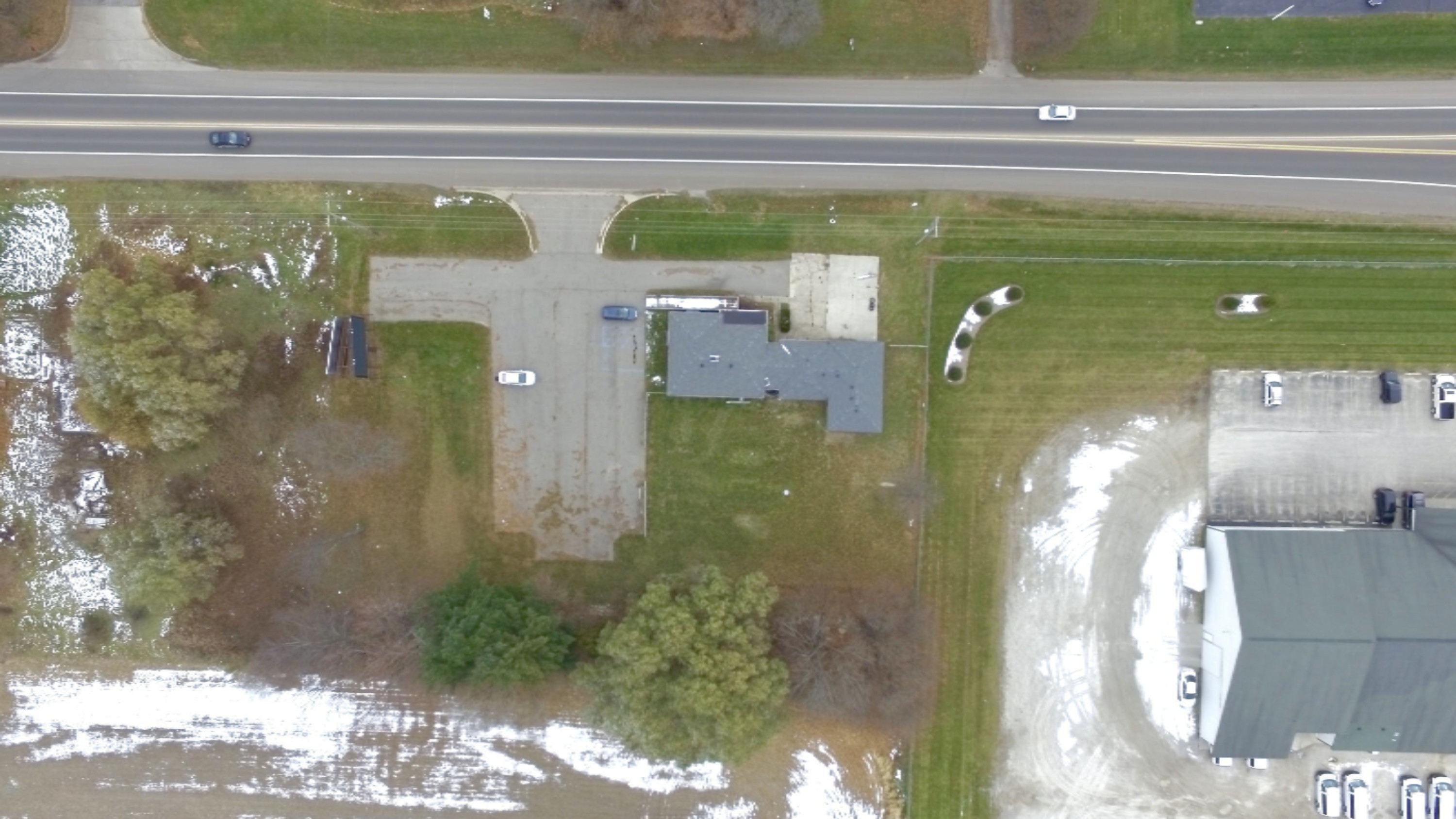 3828 South State Road Ionia, MI 48846 - Photo 42 of 46 Photo Nov 21, 10 05 32 AM