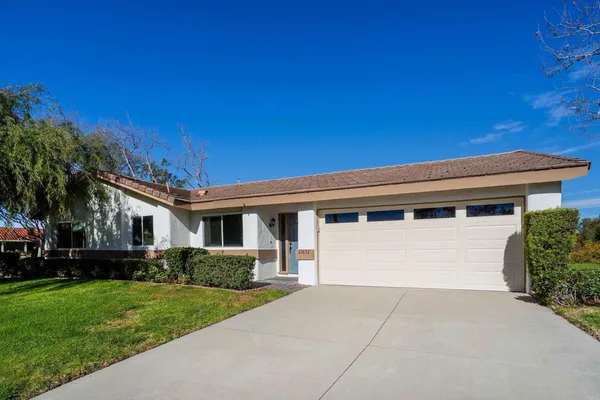 a front view of house with yard