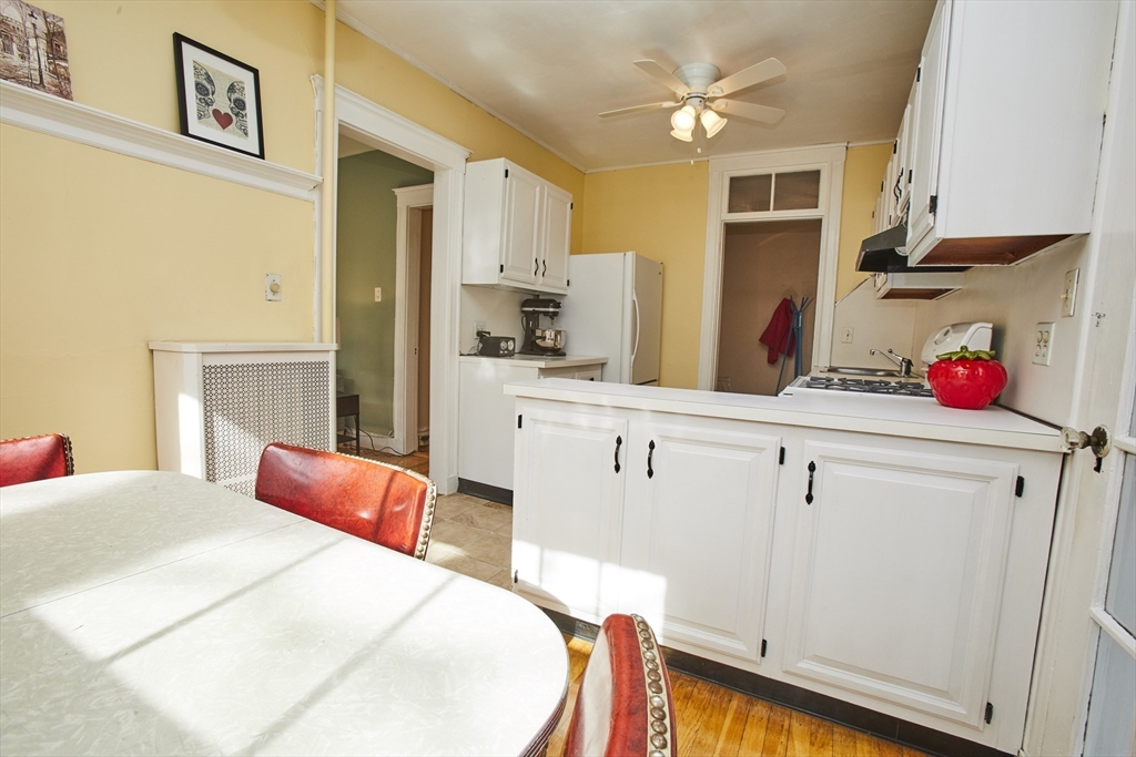 11 Vinal Street, Unit 5 Boston, MA 02135 - Photo 6 of 22