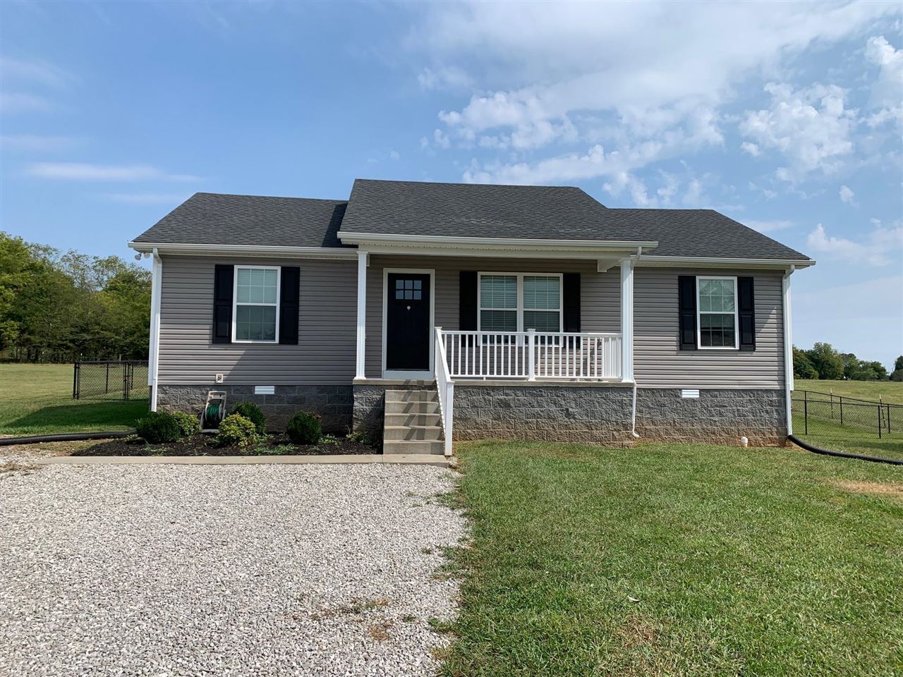 330 Penns Chapel Road Bowling Green, KY 42101 - Photo 1 of 1 Gallery Image 1