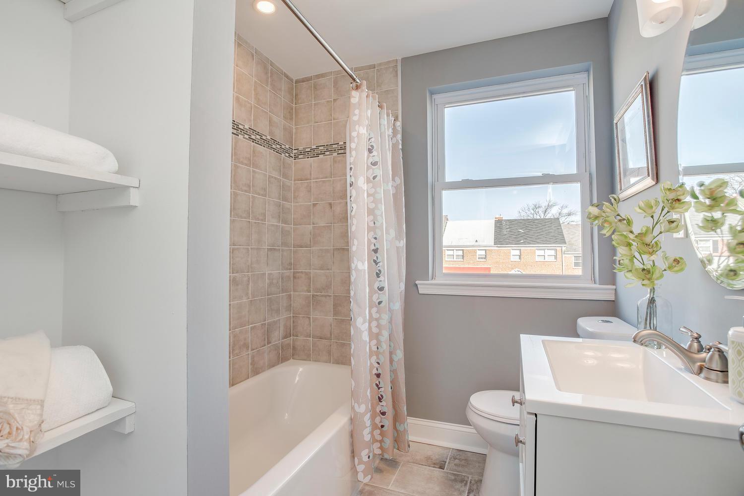 1723 Ingram Road Baltimore, MD 21239 - Photo 14 of 23 Bath
