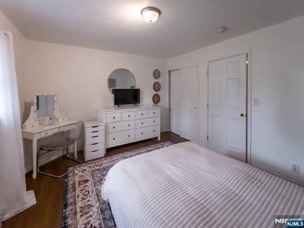 19 Bedford Road Dumont, NJ 07628 - Photo 13 of 39